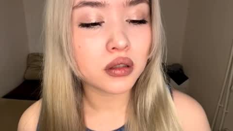 Agata online show from 10-28-25, 05:11