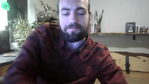 fox online show from 02-08-25, 05:40