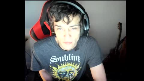 elephantrunkman online show from 12-25-24, 08:28