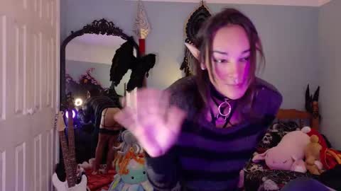 Elf Flavoured online show from 11-23-25, 07:35