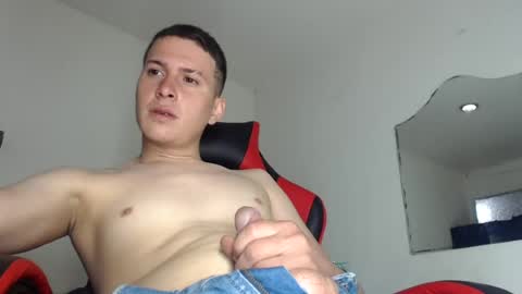 Snapshot of elgochito123 chatting on 07-23-26, 05:33 elgocho online show from 07-23-26, 05:33