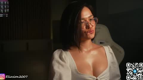 Eli  online show from 04-15-26, 07:58