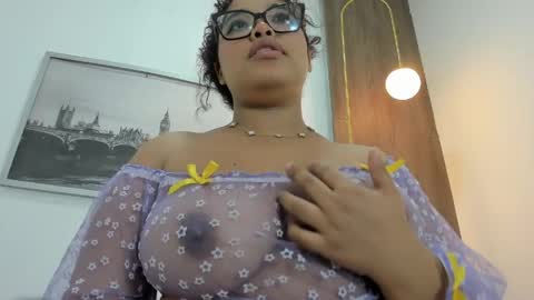 Snapshot of elia_jackson1 chatting on 06-06-26, 10:36 Jackson online show from 06-06-26, 10:36