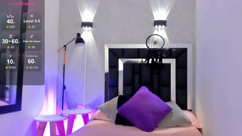  Elian  online show from 05-30-26, 12:13