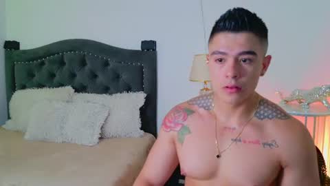 Snapshot of elian_craiggggg chatting on 06-13-26, 07:12 Elian online show from 06-13-26, 07:12