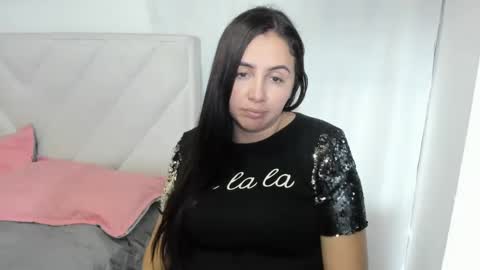 Snapshot of eliana_garcia chatting on 02-16-25, 04:53 eliana_garcia online show from 02-16-25, 04:53