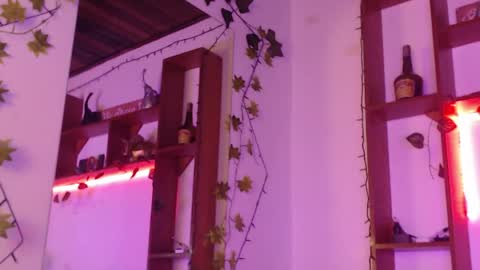 eliana_meaw online show from 04-21-26, 01:07