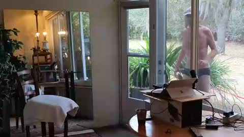 Snapshot of eliberator chatting on 03-08-26, 06:01 eliberator online show from 03-08-26, 06:01