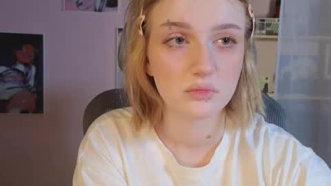 Ellie online show from 02-03-26, 05:05