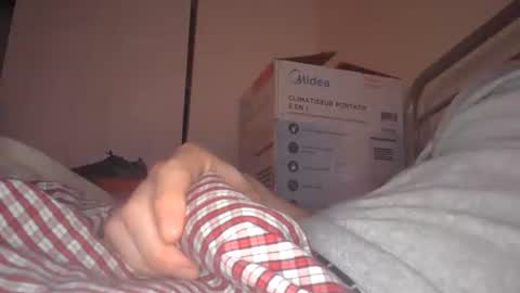 Snapshot of eliexavier123456789 chatting on 01-19-25, 04:12 eliexavier123456789 online show from 01-19-25, 04:12