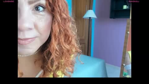 Snapshot of elif__girasol chatting on 02-24-25, 10:26 elifgirasol online show from 02-24-25, 10:26