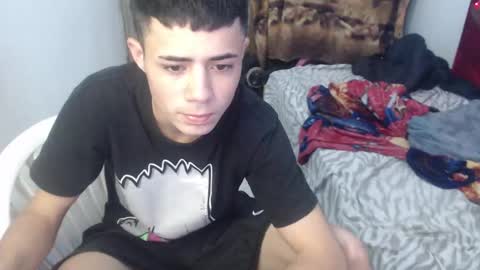 Snapshot of elii_797 chatting on 02-28-26, 04:08 bby-santy online show from 02-28-26, 04:08