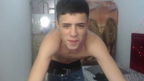 Snapshot of elii_797 chatting on 03-03-26, 04:57 bby-santy online show from 03-03-26, 04:57