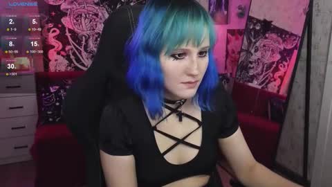 Snapshot of elika_kay chatting on 10-12-25, 09:25  MORE ME   online show from 10-12-25, 09:25