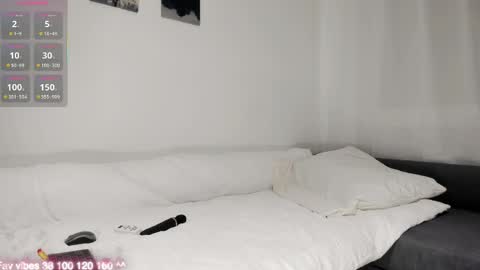 Hey Im Elizzi. Lets have fun and enjoy together  online show from 05-30-26, 11:57