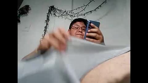 Snapshot of elimposstor chatting on 12-03-24, 10:40 elimposstor online show from 12-03-24, 10:40