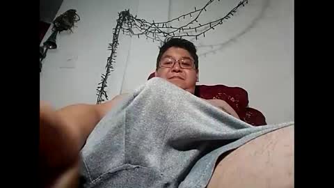 Snapshot of elimposstor chatting on 12-08-24, 10:47 elimposstor online show from 12-08-24, 10:47