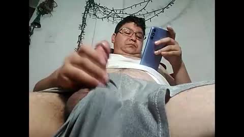 Snapshot of elimposstor chatting on 12-11-24, 12:12 elimposstor online show from 12-11-24, 12:12