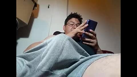 Snapshot of elimposstor chatting on 12-17-24, 11:49 elimposstor online show from 12-17-24, 11:49