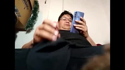 Snapshot of elimposstor chatting on 12-25-24, 09:13 elimposstor online show from 12-25-24, 09:13