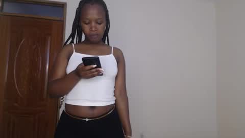 elina_gee online show from 09-18-25, 08:49