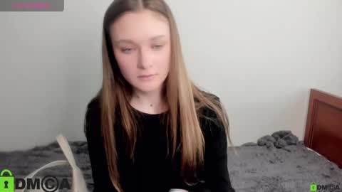 Snapshot of elina_x chatting on 05-14-26, 01:18 elina_x online show from 05-14-26, 01:18