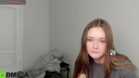 Snapshot of elina_x chatting on 05-20-26, 02:01 elina_x online show from 05-20-26, 02:01