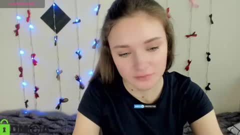 Snapshot of elina_x chatting on 06-08-26, 02:50 elina_x online show from 06-08-26, 02:50