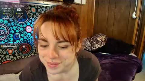 Elina online show from 07-30-26, 05:06