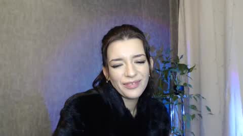 Snapshot of elinapretty chatting on 02-02-25, 12:09 Elina online show from 02-02-25, 12:09