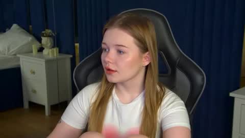 elinavale online show from 05-20-26, 05:08