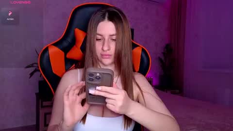 Elina online show from 07-10-26, 08:33