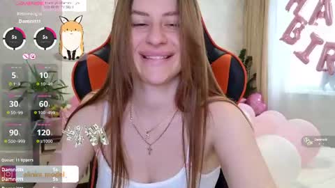 Elina online show from 07-22-26, 05:10