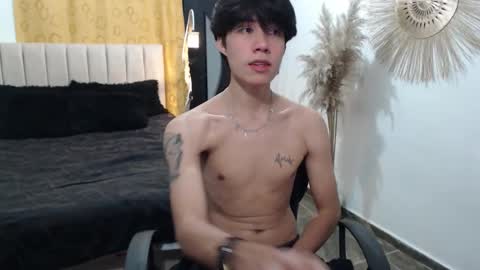 Snapshot of elio_collem chatting on 09-09-25, 02:22 ELIO online show from 09-09-25, 02:22