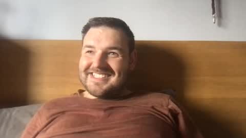 Snapshot of eliot26 chatting on 04-13-26, 09:48 e26 online show from 04-13-26, 09:48