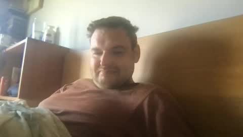 Snapshot of eliot26 chatting on 05-01-26, 09:03 e26 online show from 05-01-26, 09:03