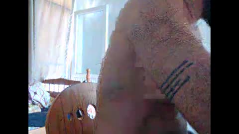 Snapshot of elis1992 chatting on 09-20-25, 10:38 elis online show from 09-20-25, 10:38