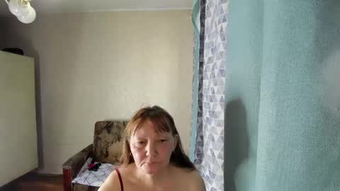 Snapshot of elis_gabbi chatting on 04-24-26, 01:41 Elis online show from 04-24-26, 01:41