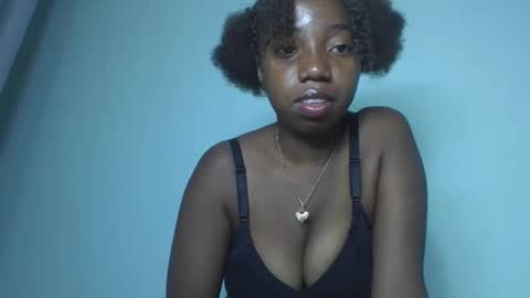 elisa821456 online show from 03-06-26, 03:30