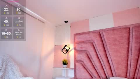 ELISSA online show from 03-17-26, 07:06