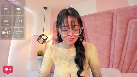 ELISSA online show from 03-26-26, 01:49