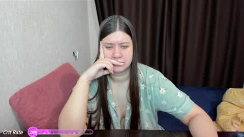 Snapshot of elisa_kollin chatting on 12-22-24, 09:44 Aletta Oushen online show from 12-22-24, 09:44