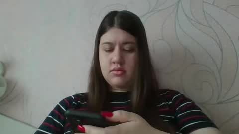 Snapshot of elisa_kollin chatting on 01-04-25, 07:45 Aletta Oushen online show from 01-04-25, 07:45