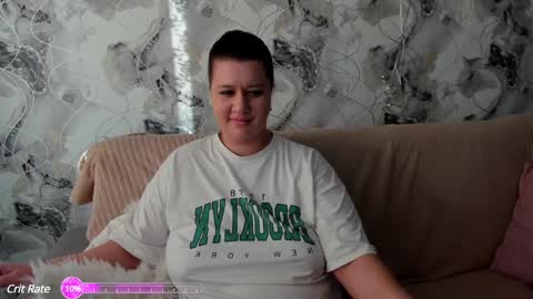 Snapshot of elisa_kollin chatting on 02-05-25, 10:51 Aletta Oushen online show from 02-05-25, 10:51