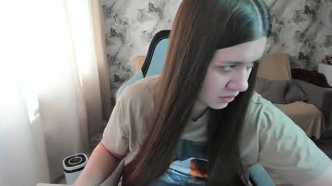 Snapshot of elisa_kollin chatting on 09-27-25, 10:31 Aletta Oushen online show from 09-27-25, 10:31