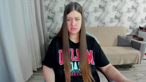 Snapshot of elisa_kollin chatting on 10-10-25, 11:53 Aletta Oushen online show from 10-10-25, 11:53