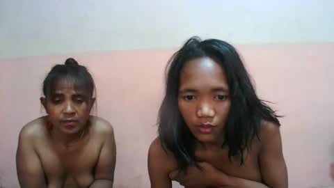 Snapshot of elisabet88 chatting on 09-29-25, 06:18 elisabet88 online show from 09-29-25, 06:18