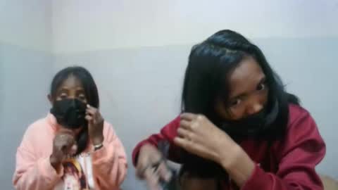 Snapshot of elisabet88 chatting on 10-06-25, 05:49 elisabet88 online show from 10-06-25, 05:49