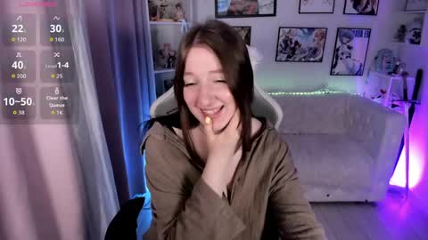 Snapshot of elisabeth_binder chatting on 05-28-26, 06:00 your sweet Lisa online show from 05-28-26, 06:00