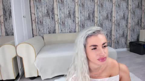 elisabeth_jason online show from 11-06-25, 04:35